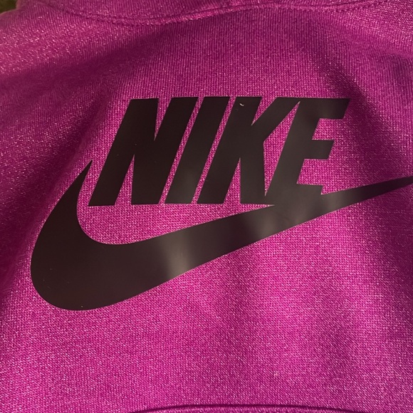 Nike girls high low sweater super soft glittery hoodie 
Size 5, 6, 6x - Picture 11 of 12